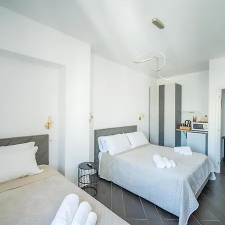 Newhouse Argiro Deluxe 3* Bari