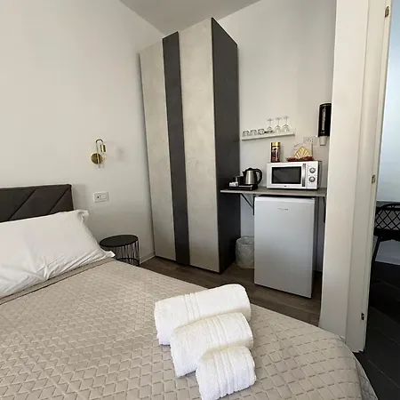Newhouse Argiro Deluxe Gasthuis 3*