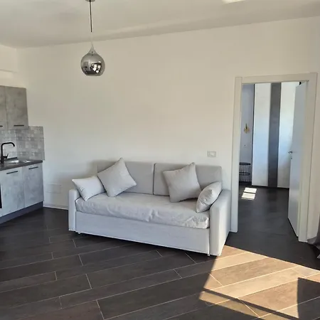 Newhouse Argiro Deluxe 3* Bari