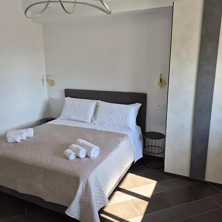 Newhouse Argiro Deluxe 3* Bari